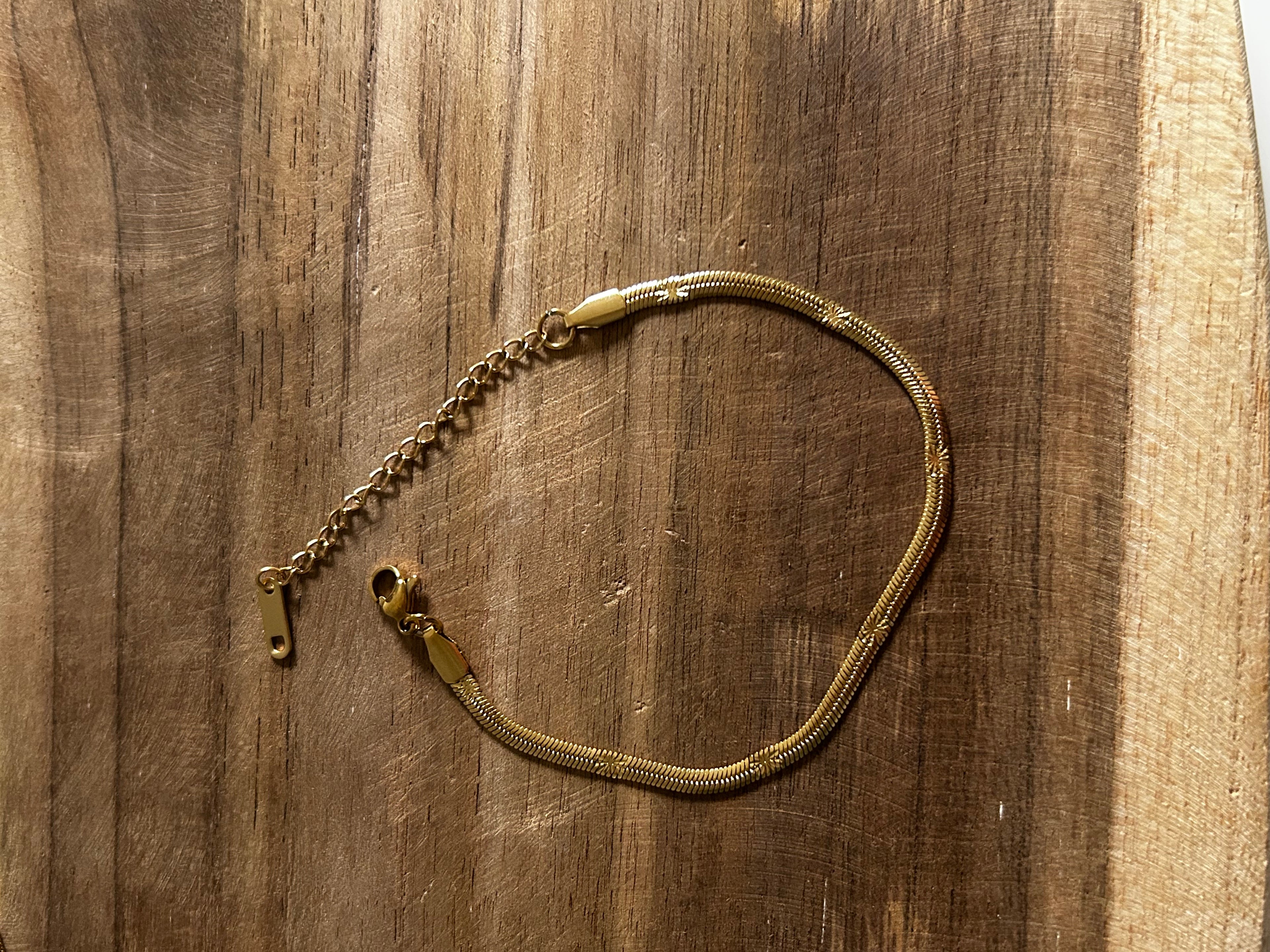 Bracelet acier inoxydable doré lisse étoilé