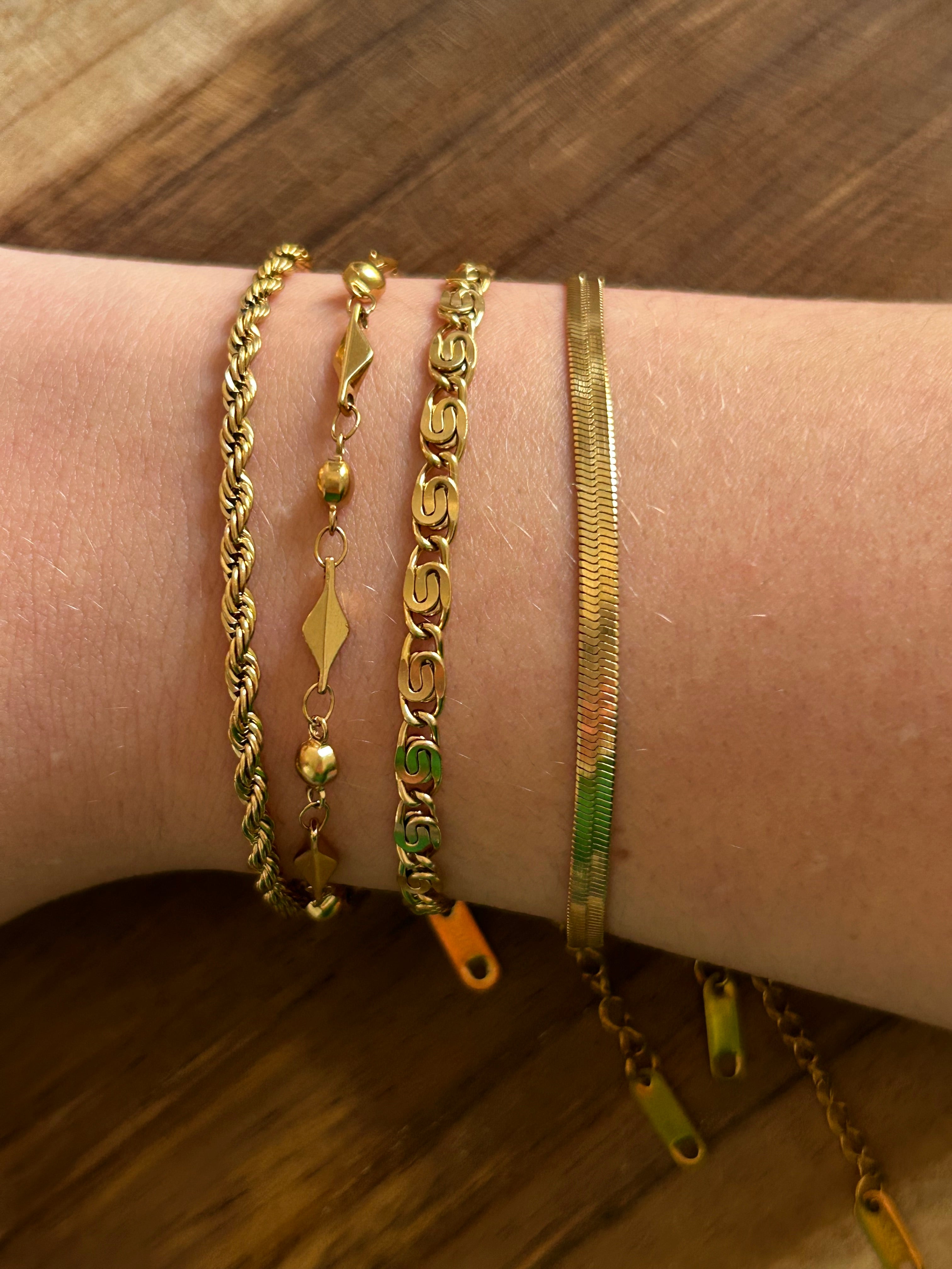 Bracelet acier inoxydable doré lisse