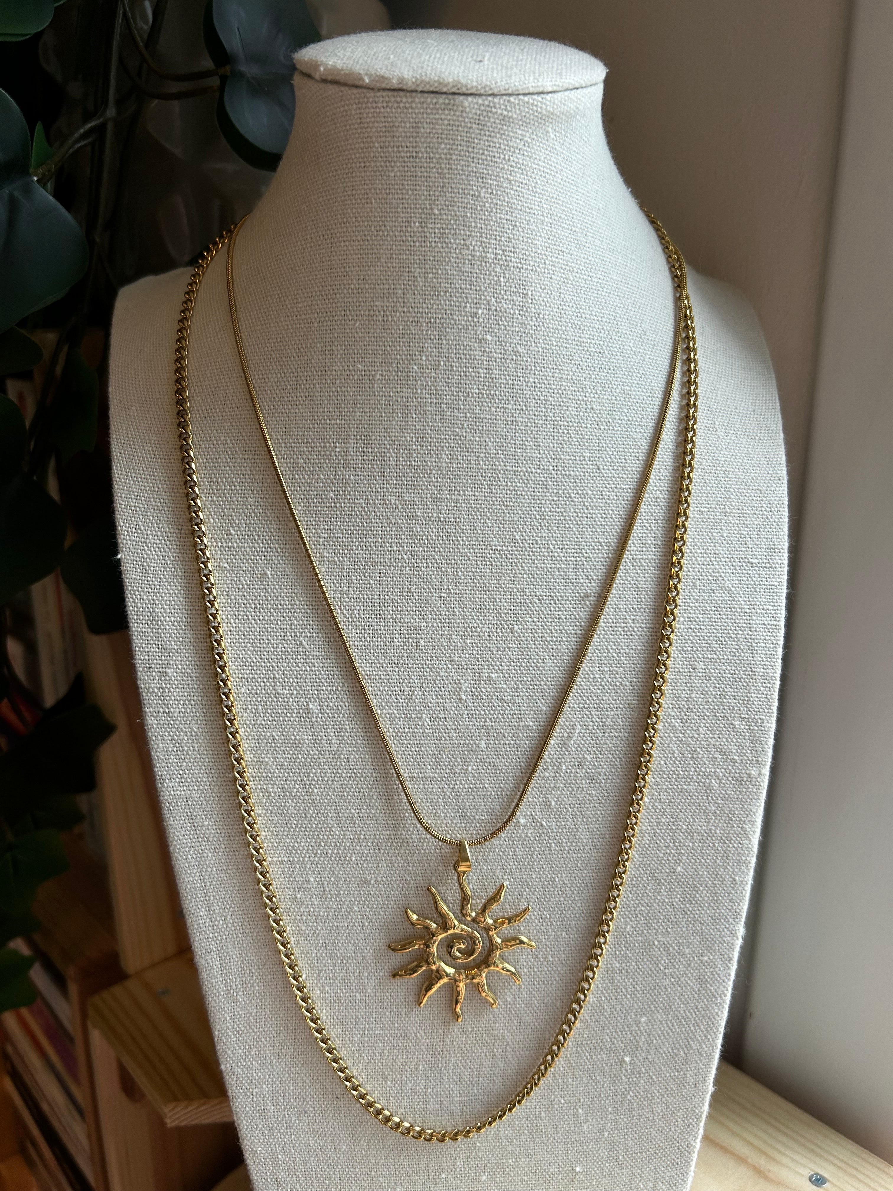 Collier acier inoxydable doré pendentif soleil