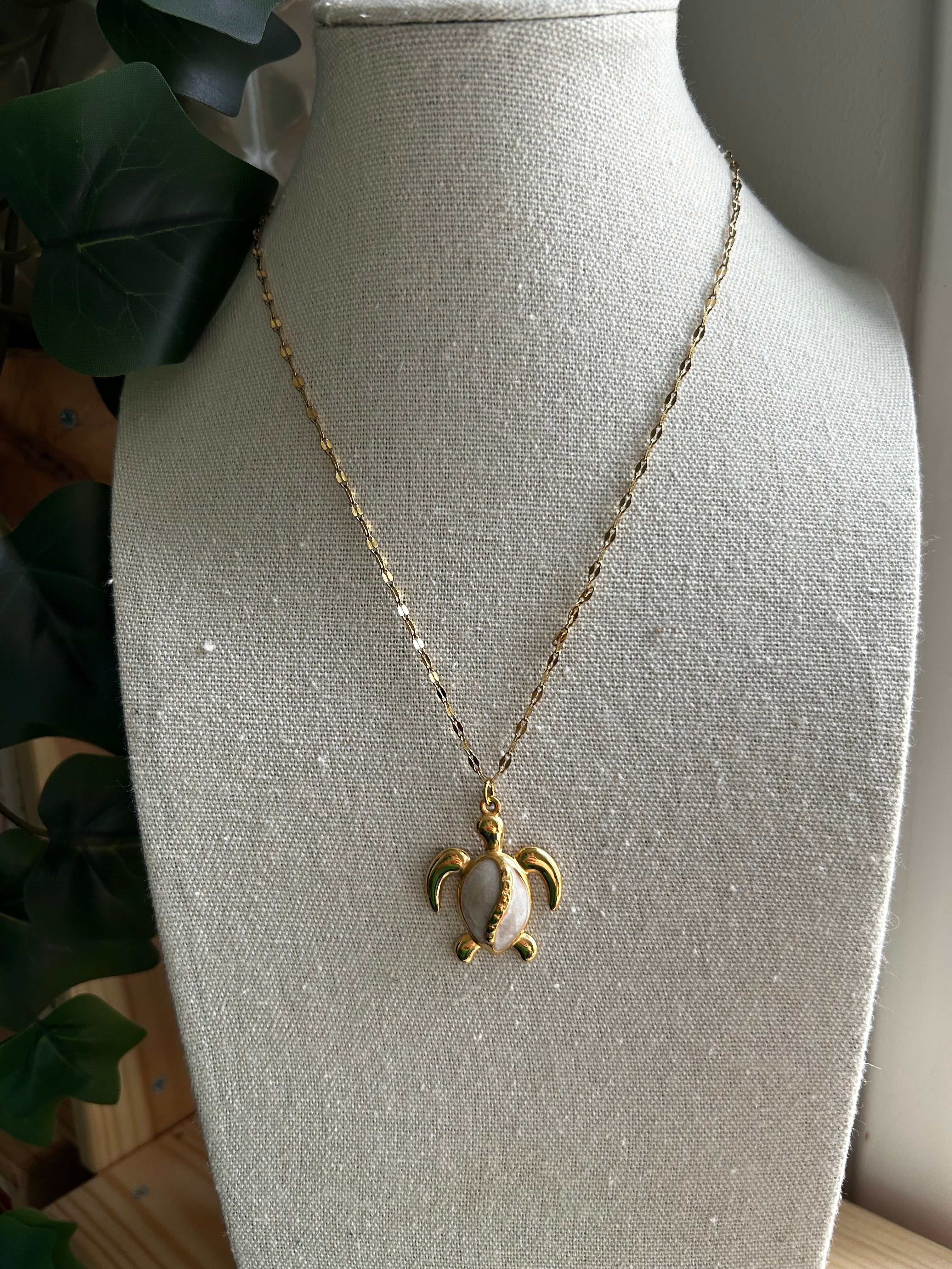 Collier acier inoxydable doré pendentif tortue