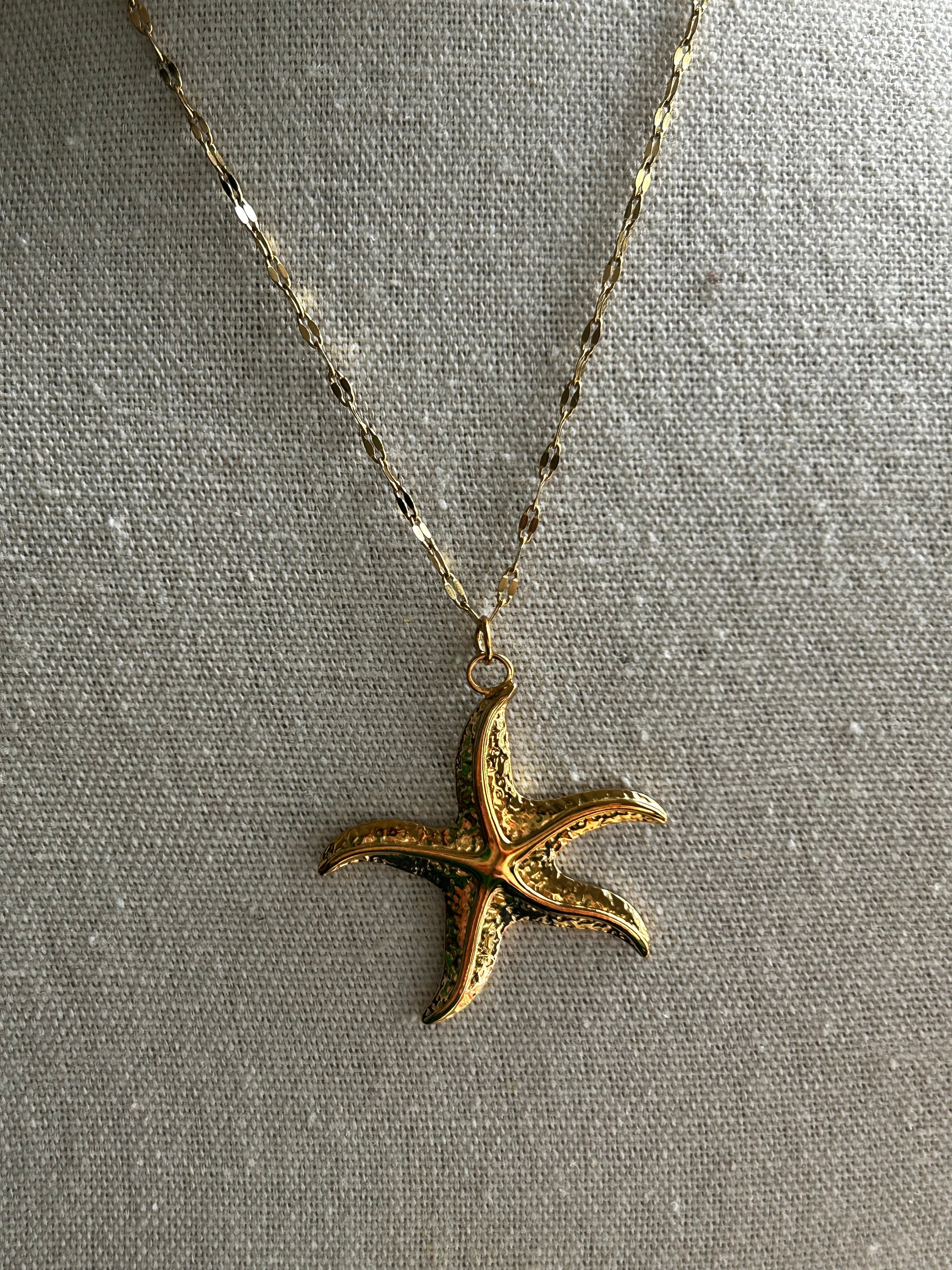 Collier acier inoxydable doré pendentif étoile de mer