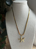 Collier acier inoxydable doré chaine lisse pendentif étoile de mer