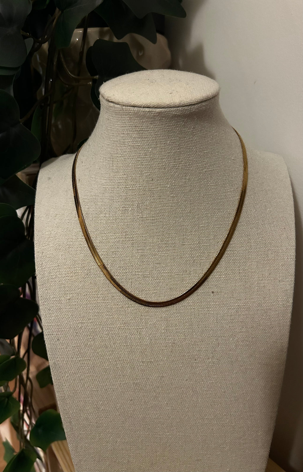 Collier acier inoxydable doré chaine lisse courte