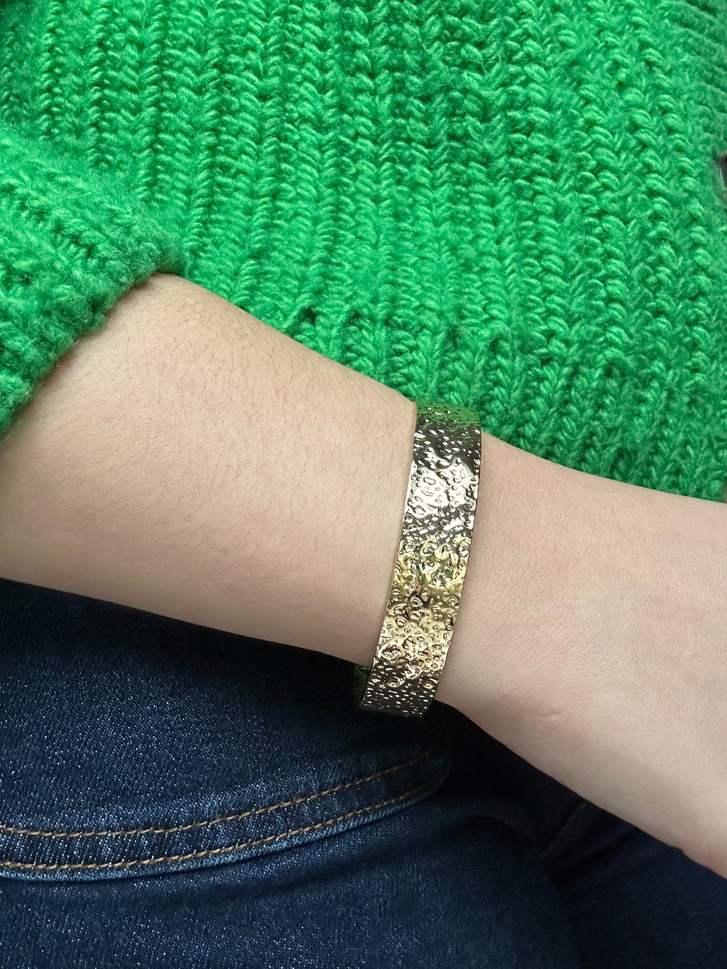 Bracelet acier inoxydable doré martelé